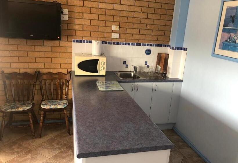 סוויטת אקזקיוטיב 2 חדרים, Lake Front Motel