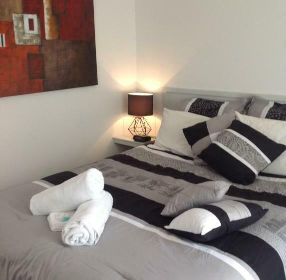 חדר סטנדרט, Motel Farnboro