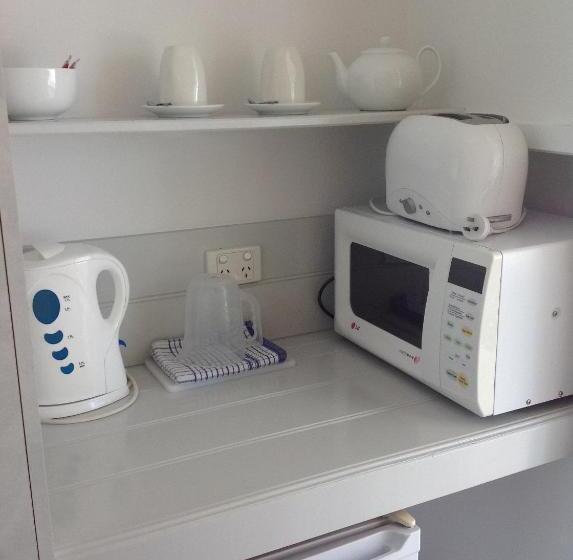 חדר סטנדרט, Motel Farnboro