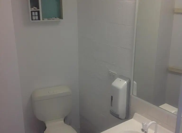２ベッドルームアパートメント, Motel Farnboro