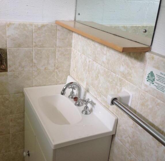 חדר סטנדרט, Motel Farnboro