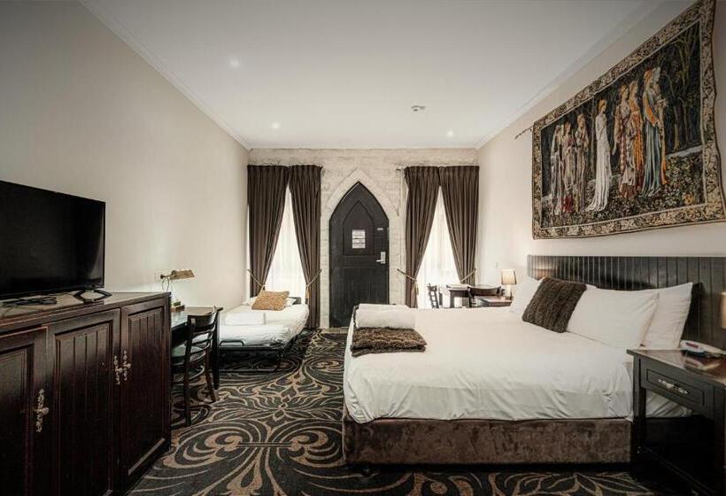 带大床的套房, Kryal Castle Ballarat