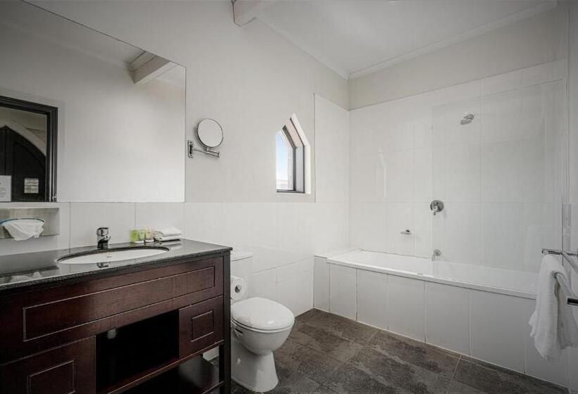 ファミリールーム, Kryal Castle Ballarat