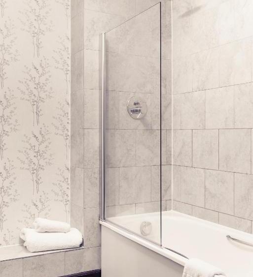 标准间, Mercure Thame Lambert