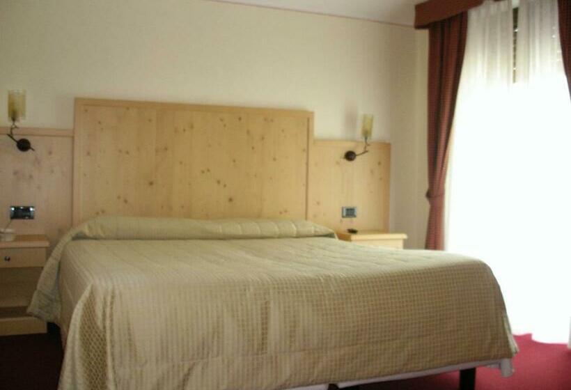 חדר סטנדרט, Ristorante Miramonti