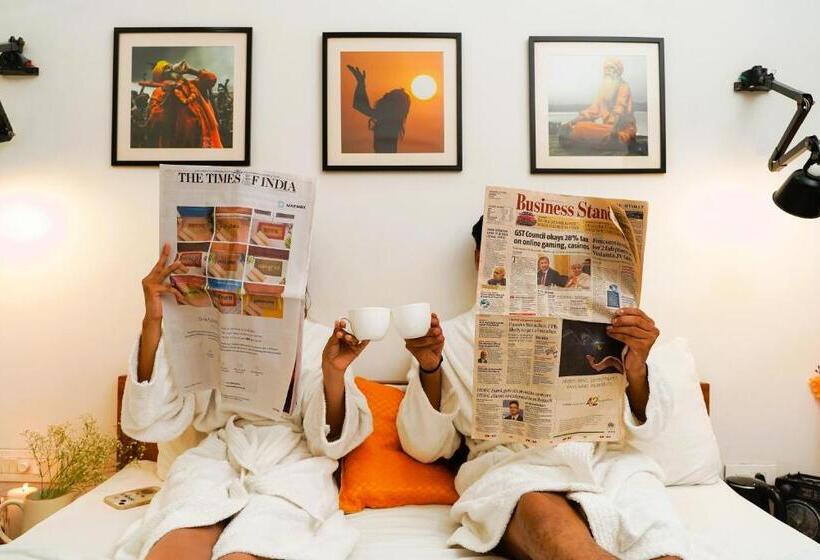 バルコニー付きスタンダードルーム, Stay Banaras  A Boutique