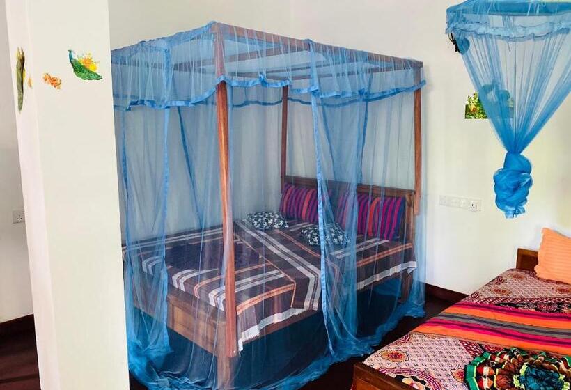 اتاق خانوادگی, Lotus Grand Rest