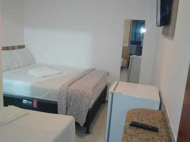 コンフォートトリプルルーム, Pousada Solar Da Praia