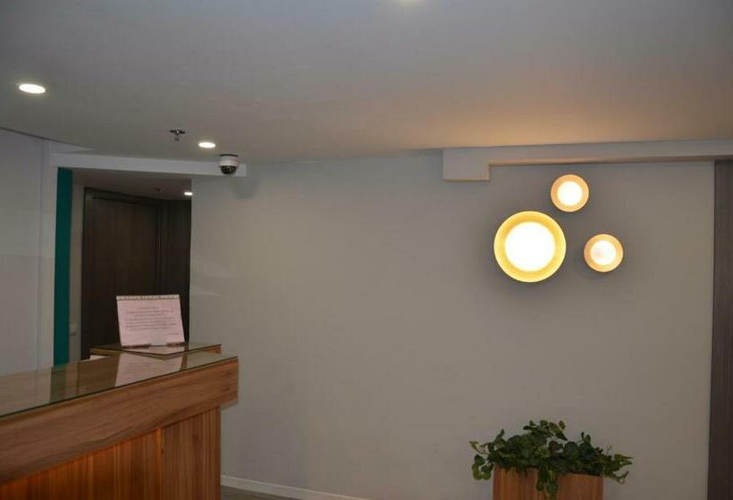 اتاق سوپریور, Boutique Urban Madrid Genova