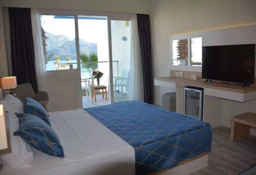オーシャンビュースタンダードルーム, Fortezza Beach Resort