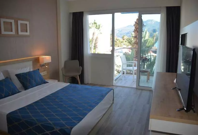 オーシャンビュースタンダードルーム, Fortezza Beach Resort