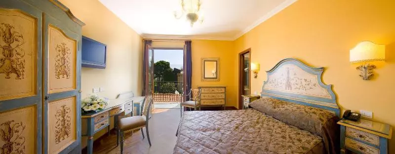 デラックスルーム, Fortezza Beach Resort