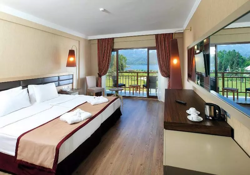 デラックスルーム, Fortezza Beach Resort