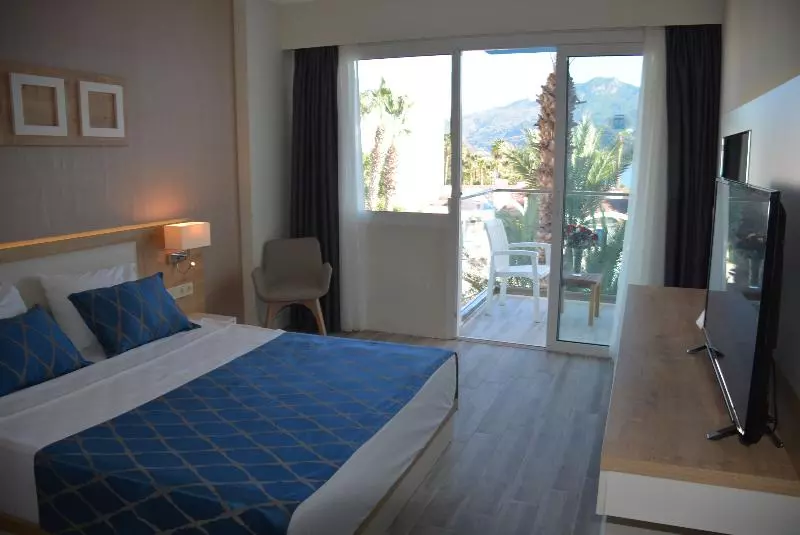 オーシャンビュースタンダードルーム, Fortezza Beach Resort