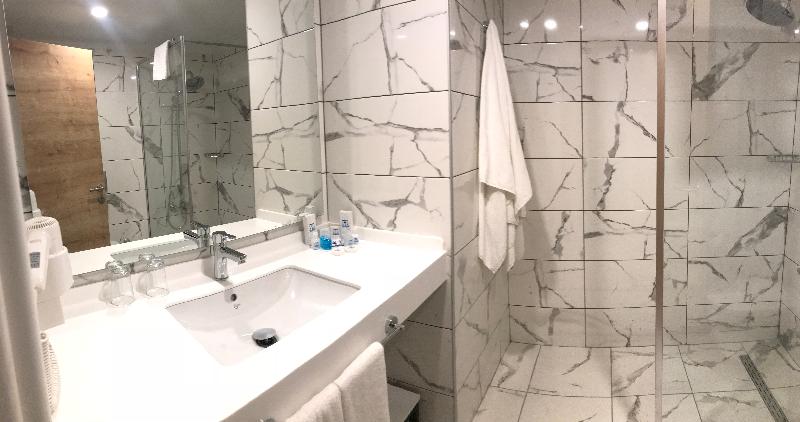 غرفة قياسية مطلّة علي البحر, Fortezza Beach Resort