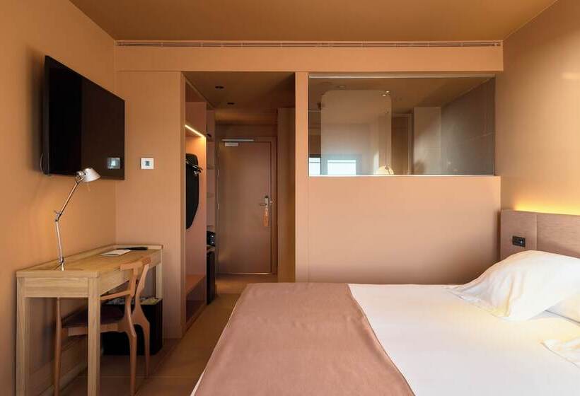 Номер Стандарт Вид на Море, Barcelona Princess