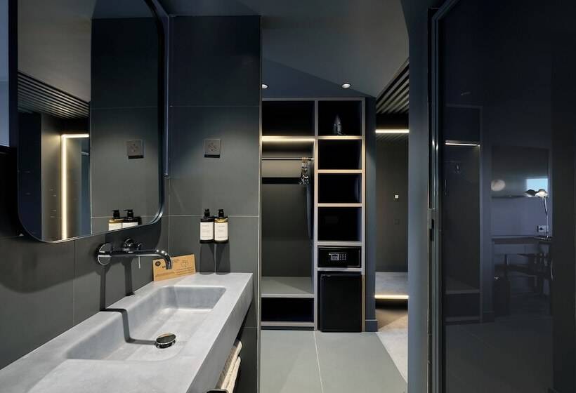 Номер Стандарт Вид на Город, Barcelona Princess