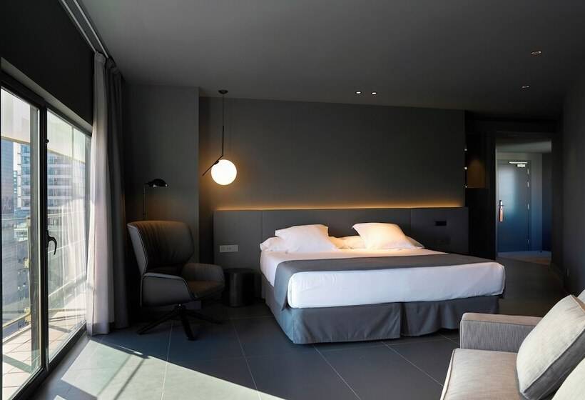 Семейный Номер, Barcelona Princess