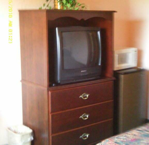 غرفه قياسيه سريرين مزدوجين, Days Inn By Wyndham Washington Court House