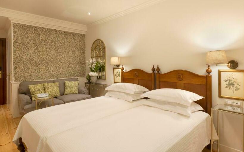 Номер Стандарт, Despotiko