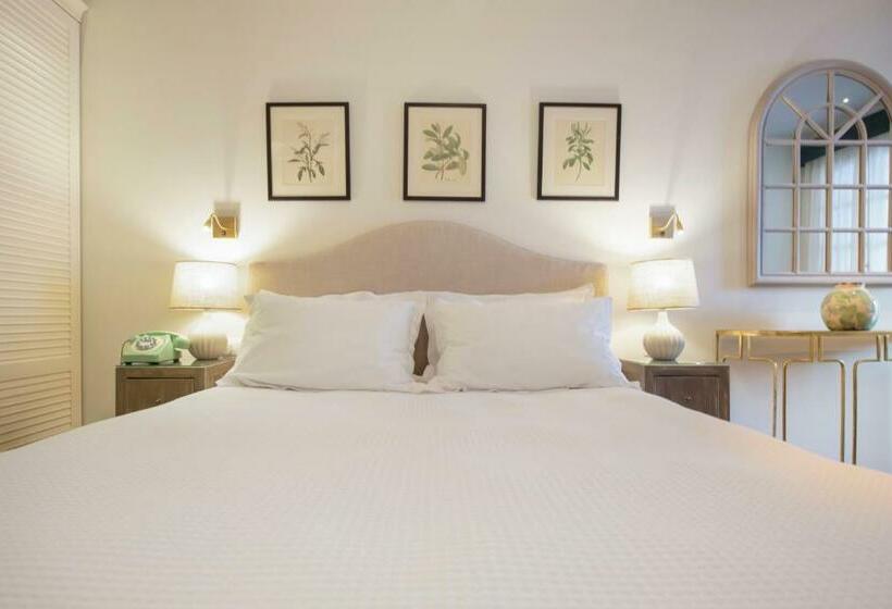 Номер Стандарт, Despotiko