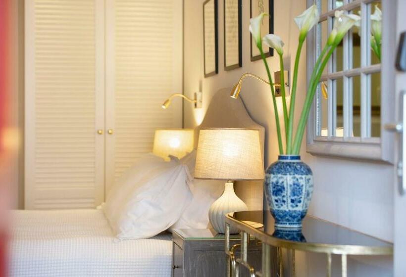 Номер Стандарт, Despotiko