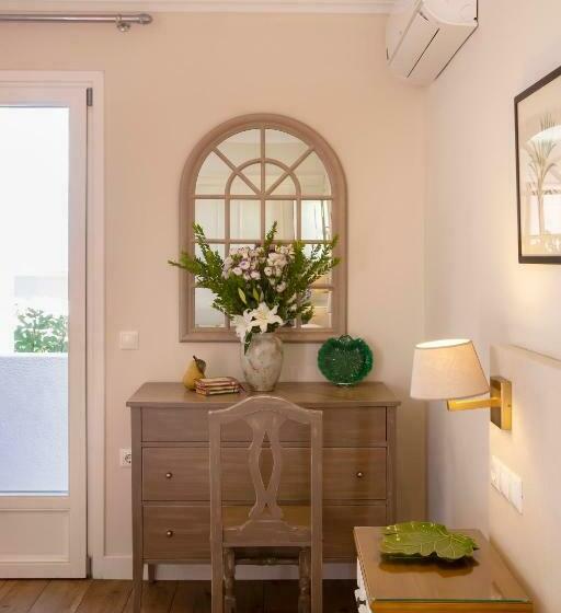 Номер Стандарт, Despotiko