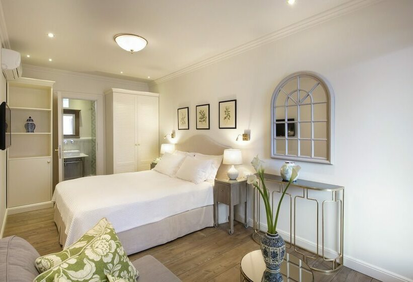 Номер Стандарт, Despotiko