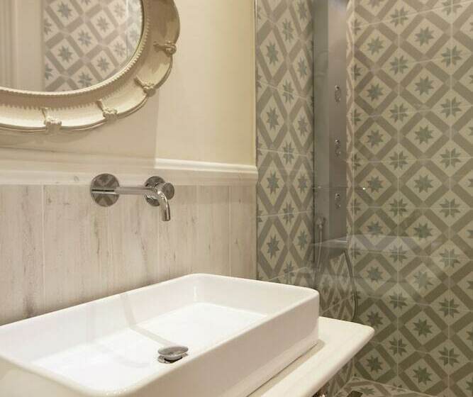 Номер Стандарт, Despotiko