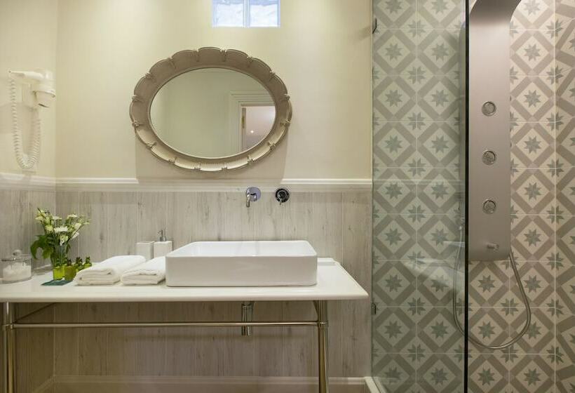 Номер Стандарт, Despotiko