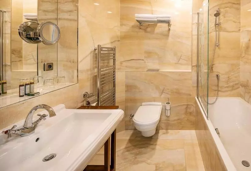سوییت جونیور, Iron Gate Hotel & Suites Prague by Bhg