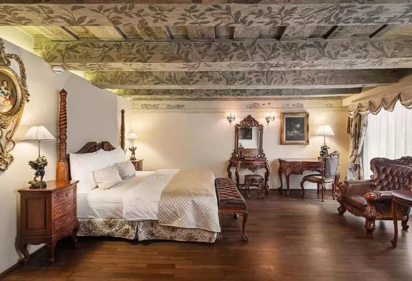 سوییت جونیور, Iron Gate Hotel & Suites Prague by Bhg