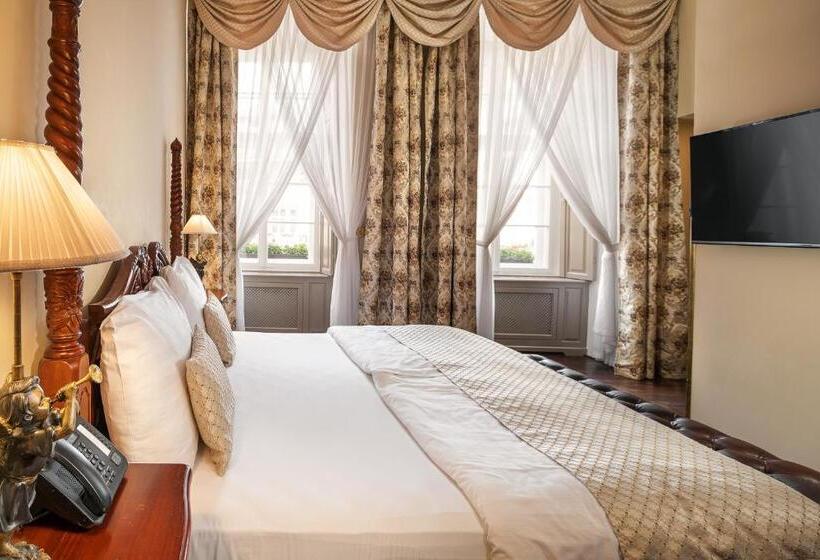 جناح, Iron Gate Hotel & Suites Prague By Bhg