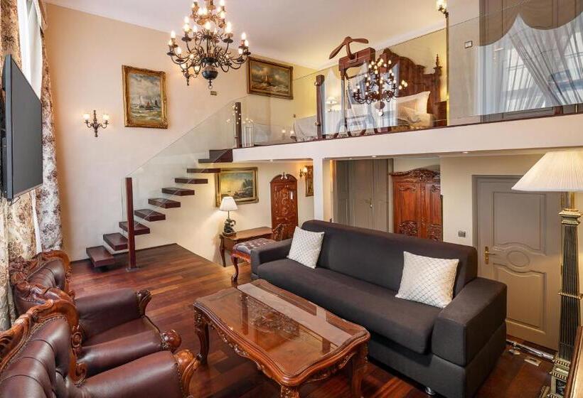 جناح دوبلكس, Iron Gate Hotel & Suites Prague By Bhg