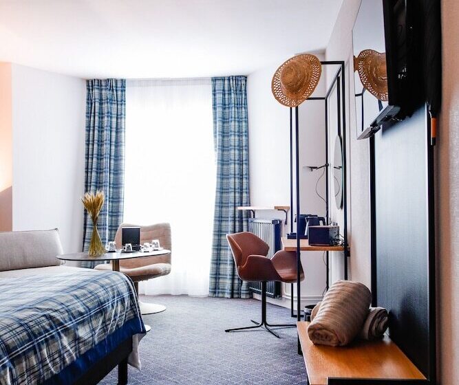 标准三人间, Les Jardins De Deauville