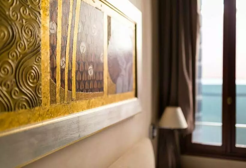 Deluxe Room with Views