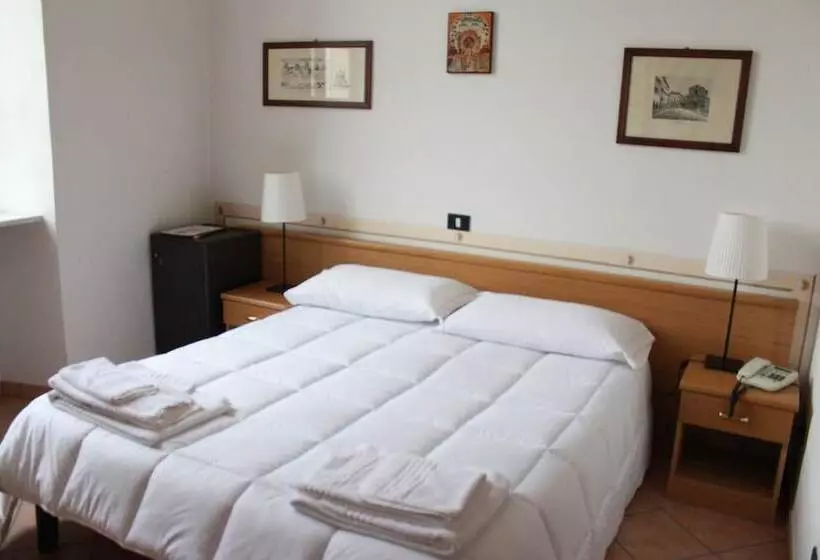 Chambre Standard, Portici