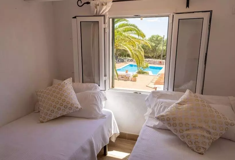 سوییت خانوادگی, Agroturismo Binissafullet Vell