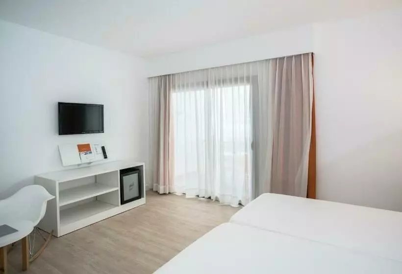 اتاق سوپریور, Thb Ocean Beach - Adults Only