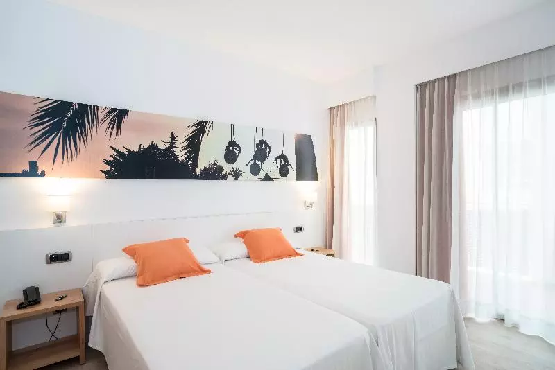 سوییت جونیور, Thb Ocean Beach - Adults Only