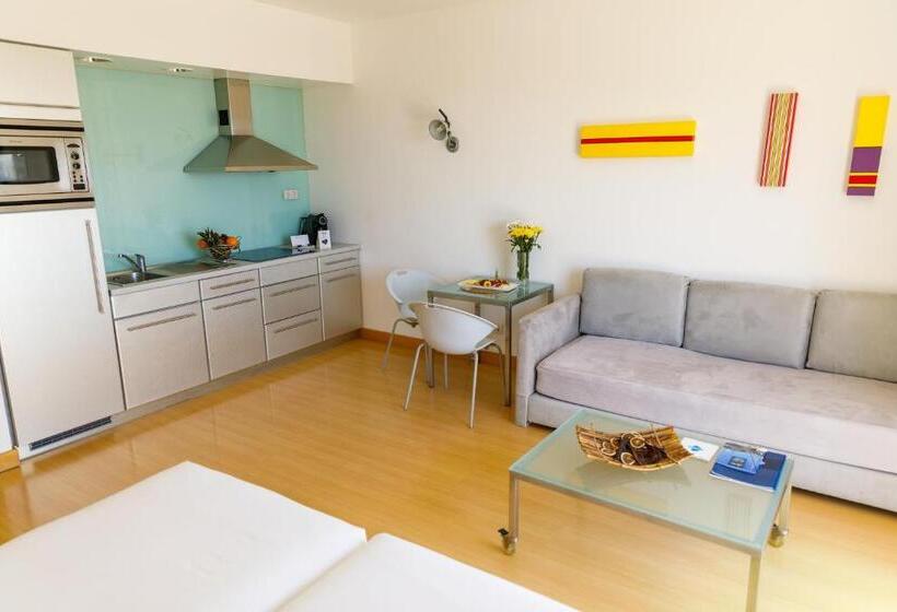 带观景的标准工作室, Marina Club Lagos Resort