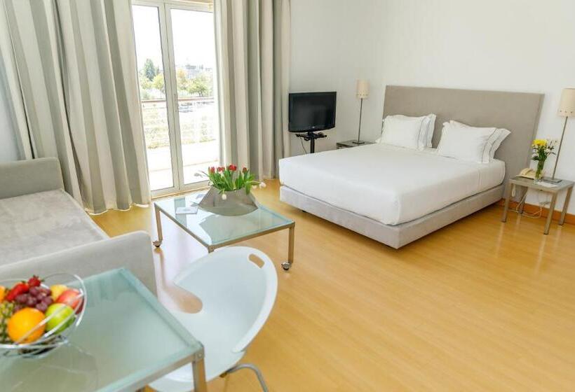 带观景的标准工作室, Marina Club Lagos Resort