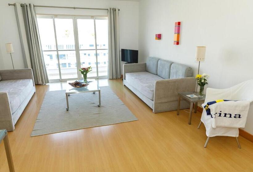 套房带泳池景, Marina Club Lagos Resort