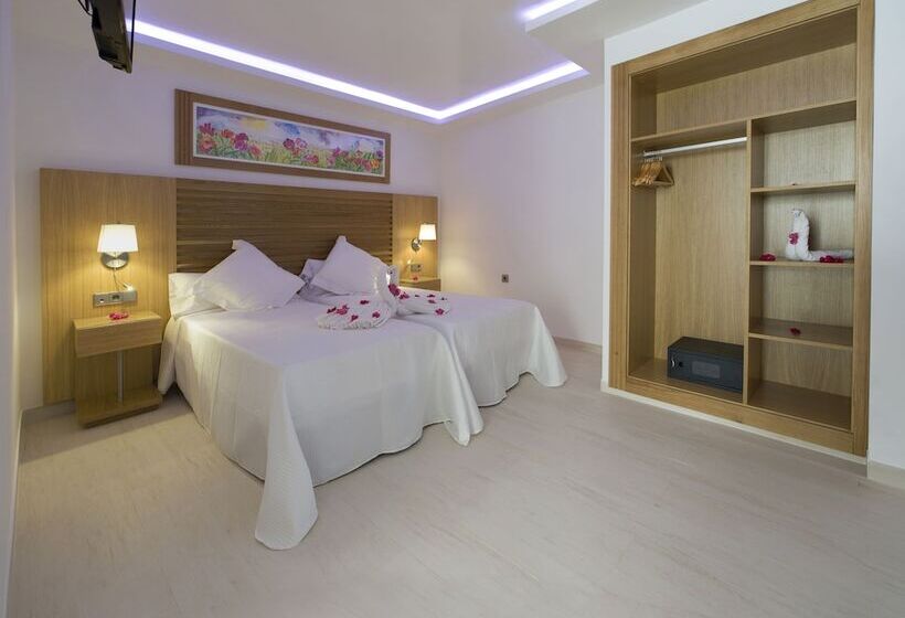 סטודיו דלוקס, My Way Luxury Ibiza Studio   Ab Group