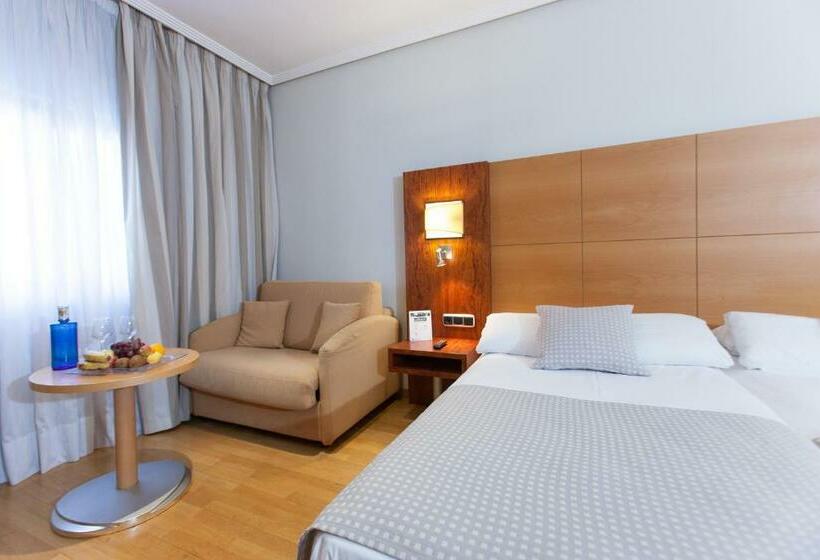 غرفة قياسية, Sercotel Gran Fama