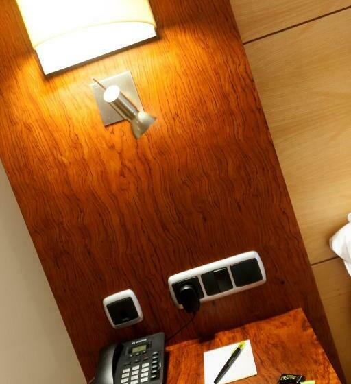 غرفة قياسية, Sercotel Gran Fama