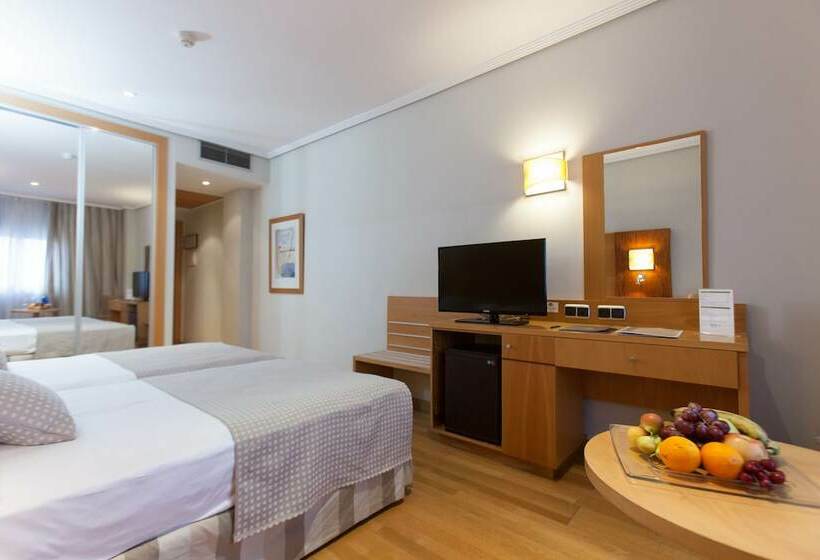 غرفة قياسية, Sercotel Gran Fama