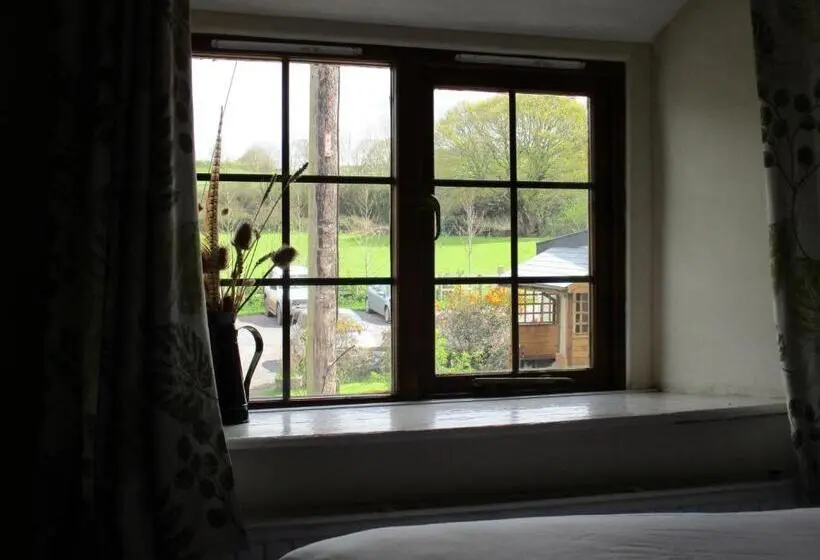 ガーデンビューデラックスルーム, The White Horse Inn