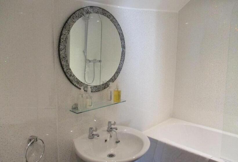 디럭스 룸 가든 전망, The White Horse Inn