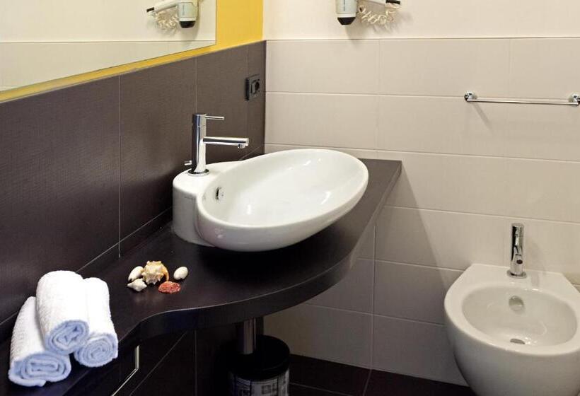 חדר סטנדרט יחיד, Krone